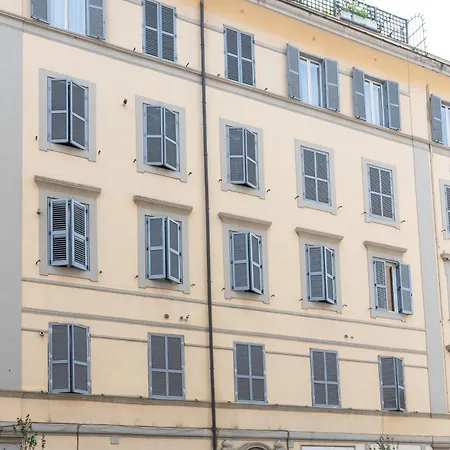 Casa Prati By In
